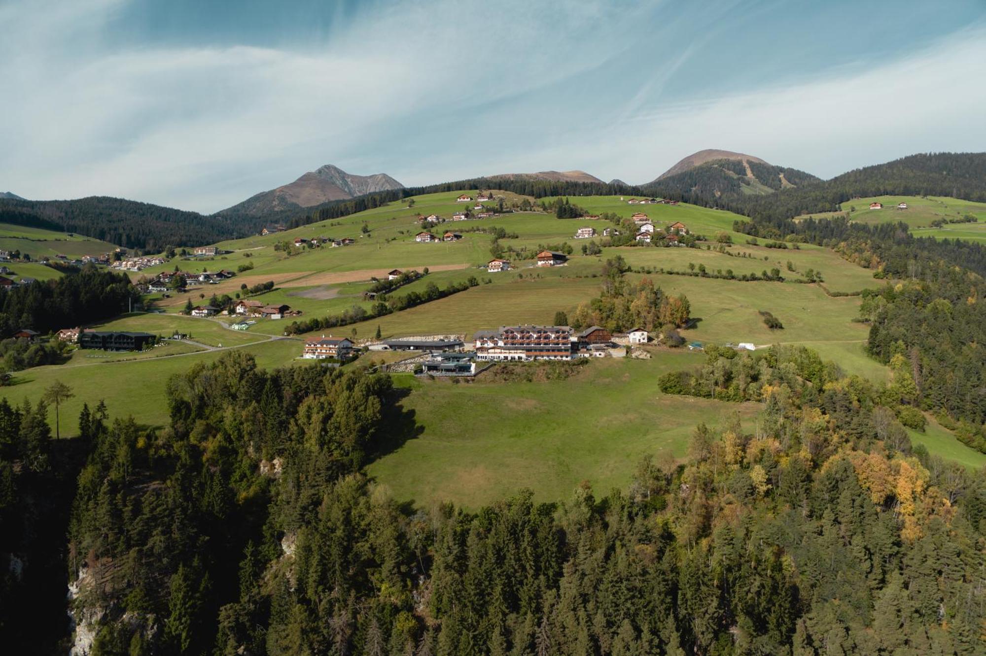 Panoramahotel Huberhof Maranza Esterno foto