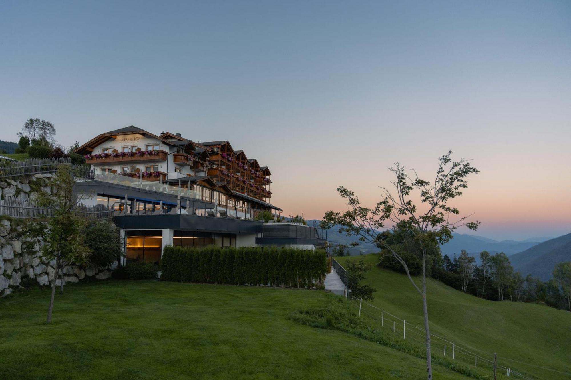 Panoramahotel Huberhof Maranza Esterno foto